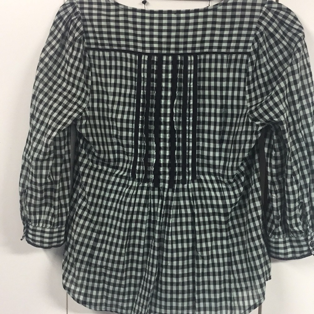 Woman’s blouse - Picture 4 of 4